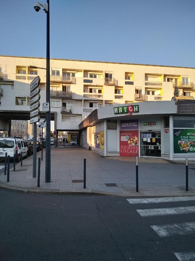 Chambre Calais Exteriör bild